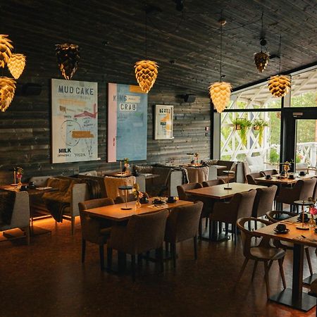 Arctic Treehouse Hotel Рованиеми Екстериор снимка